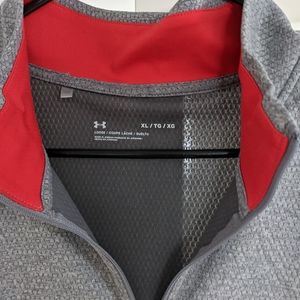 Under armour mens golf shirt 1/4 zip